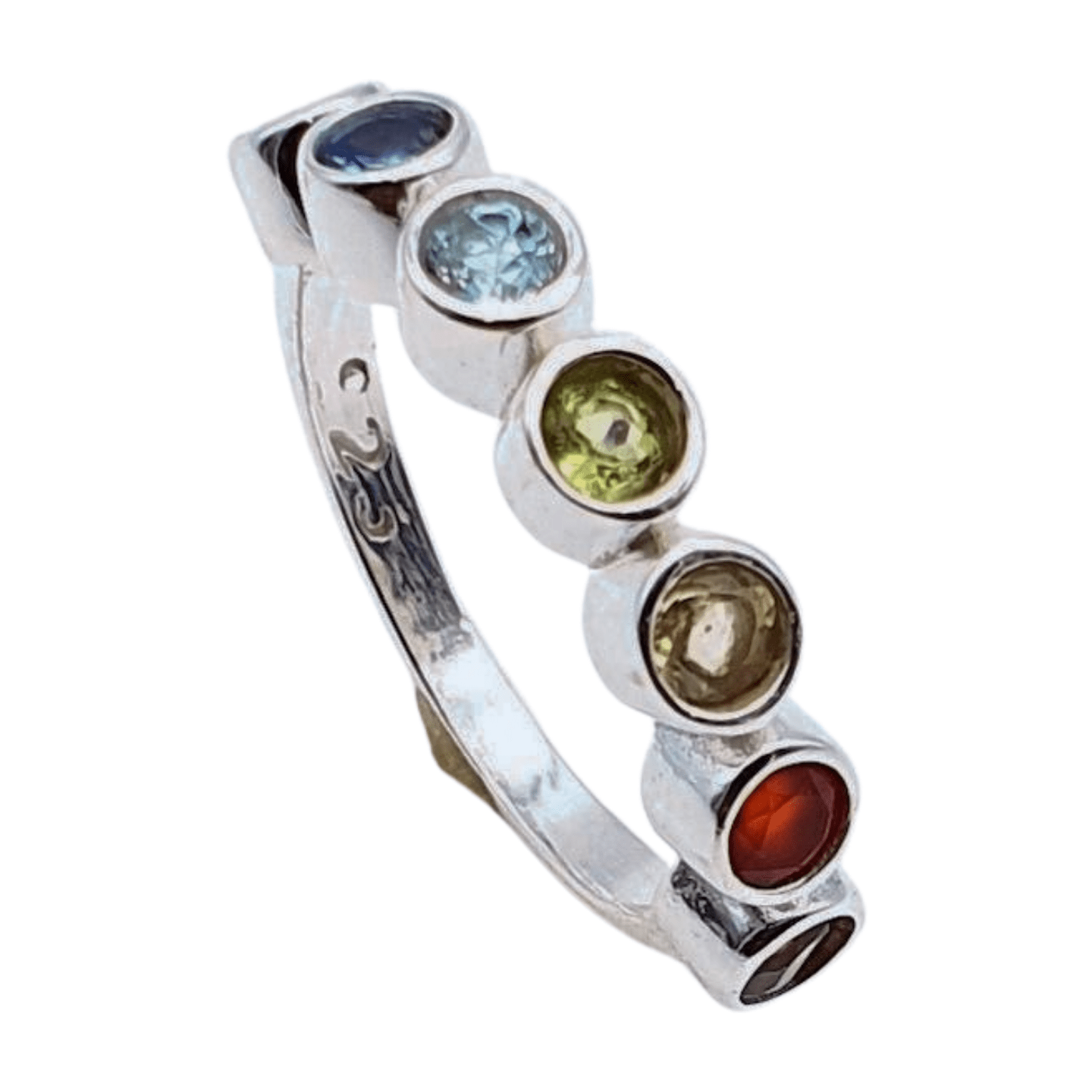 Anillo de plata con minerales 7 chakras
