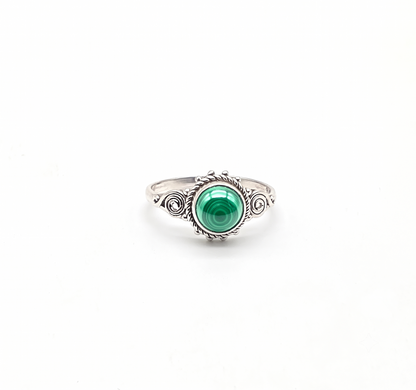 Anillo de Plata de la India con malaquita