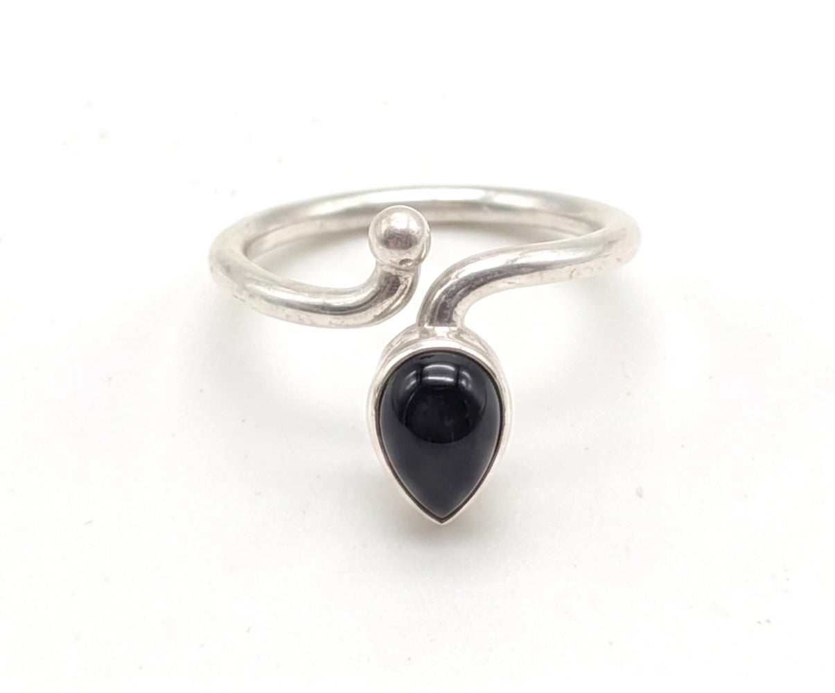Anillo de Plata ajustable con ónix negro