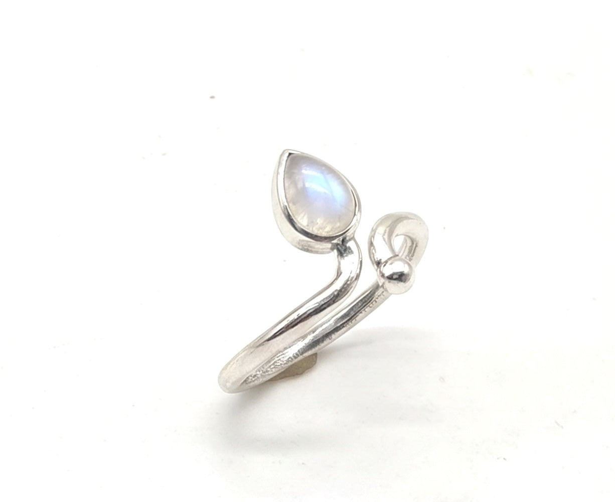 Anillo de Plata ajustable con piedra luna