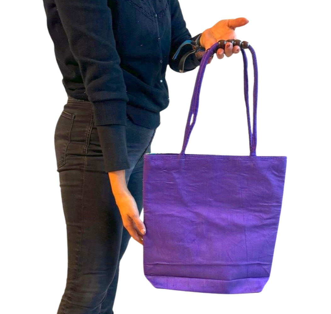 Bolso bohemio indio con telas de colores
