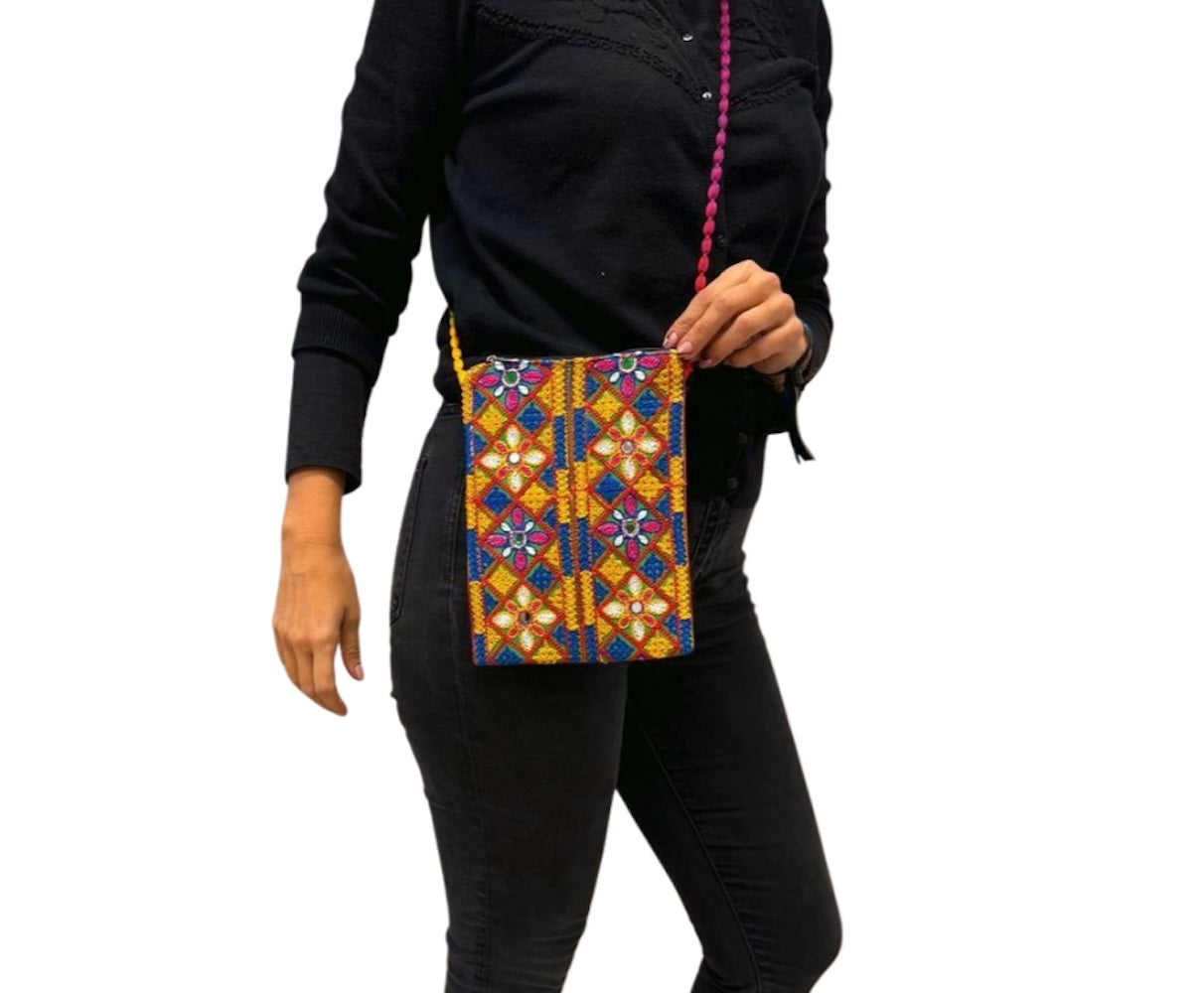 Bolso bohemio pequeño de colores