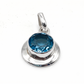 Colgante de plata con topacio azul