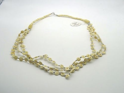 Collar de Bisutería india de cuentas triple