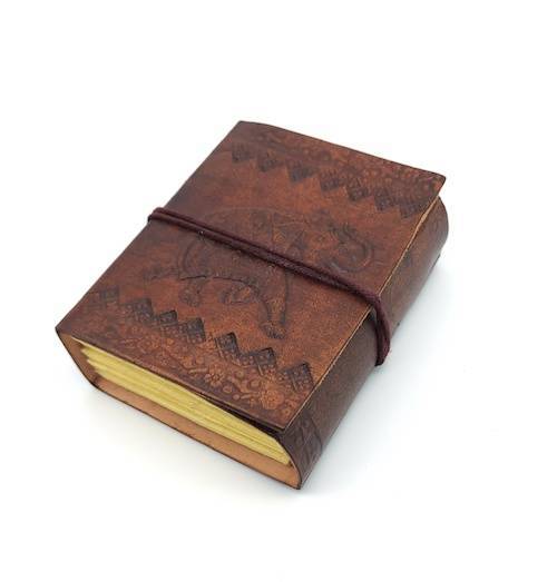 Libreta 100% ecológica India de piel con elefante