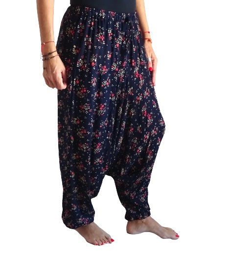 Pantalón afgano indio azul marino con estampado floral