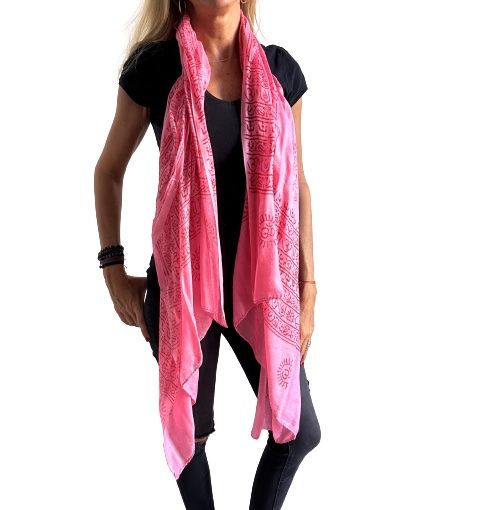Pañuelo de algodón rosa con mantra OM